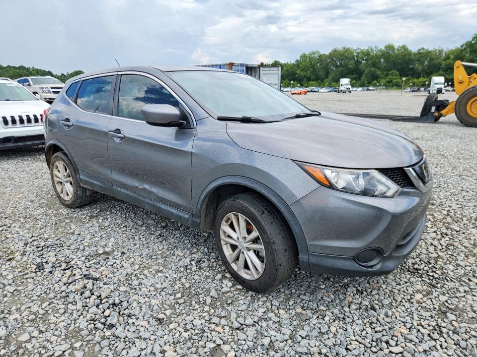 2018 NISSAN ROGUE SPORT S 4