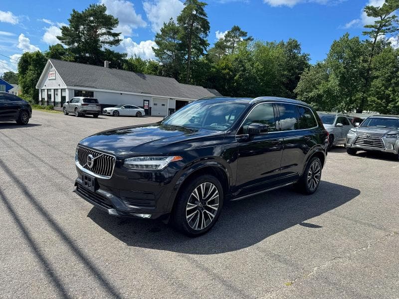 2022 VOLVO XC90 T6 MOMENTUM - 1