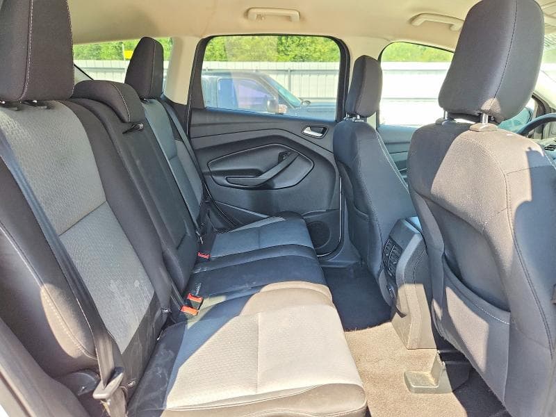 2019 FORD ESCAPE SE 11