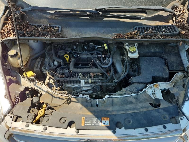 2019 FORD ESCAPE SE 12