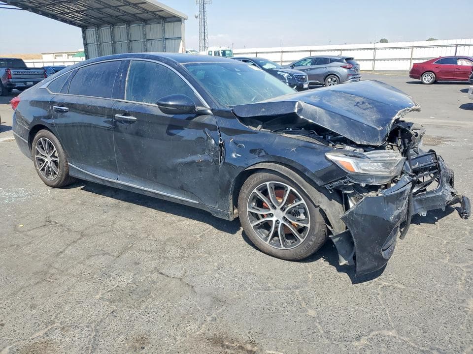 2018 HONDA ACCORD TOURING 4