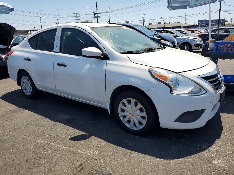 2017 NISSAN VERSA 1.6 S 4