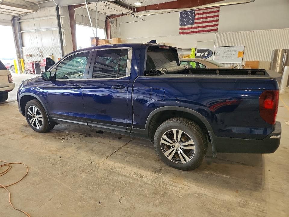 2017 HONDA RIDGELINE RTS 2
