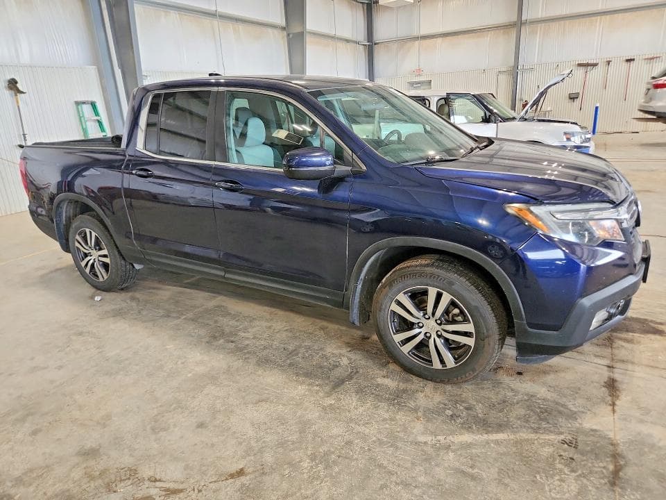 2017 HONDA RIDGELINE RTS 4