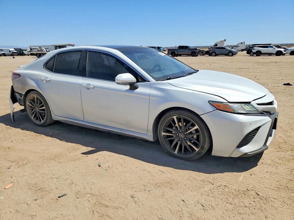 2019 TOYOTA CAMRY XSE V6 4
