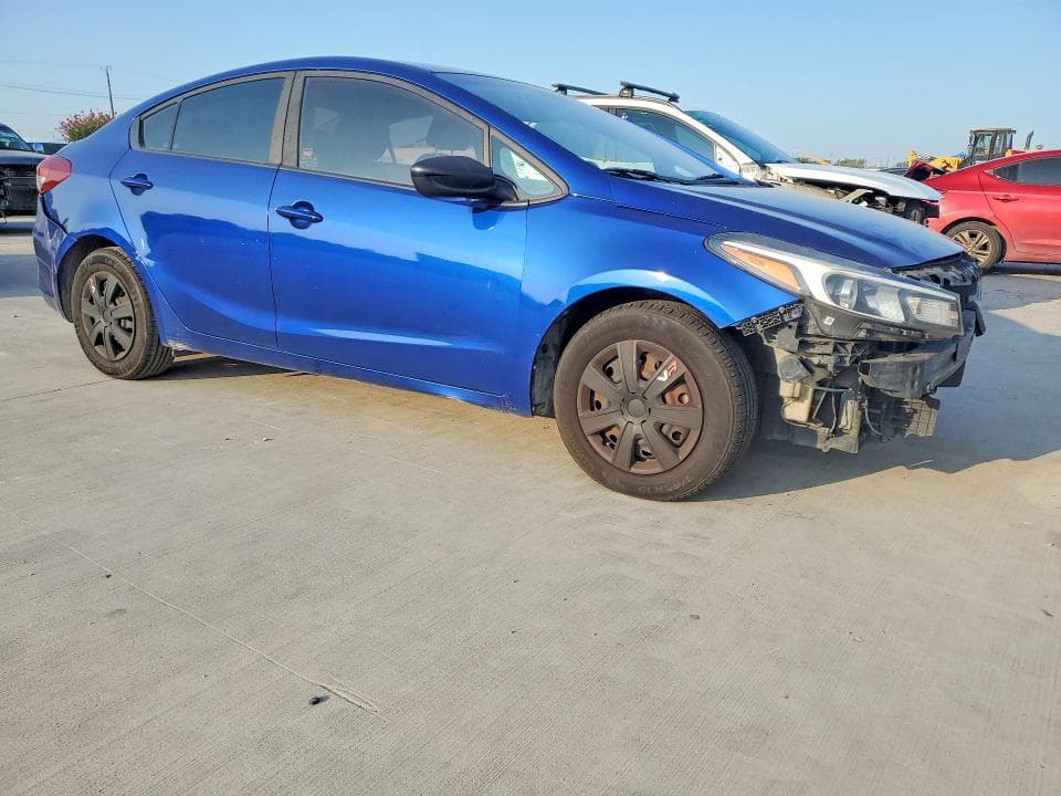 2017 KIA FORTE LX 4