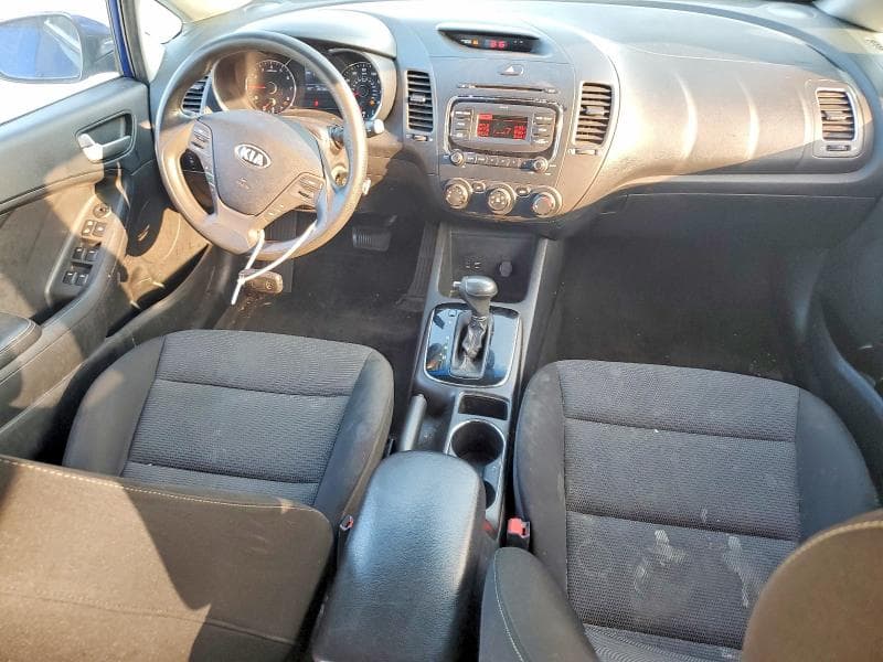 2017 KIA FORTE LX 8