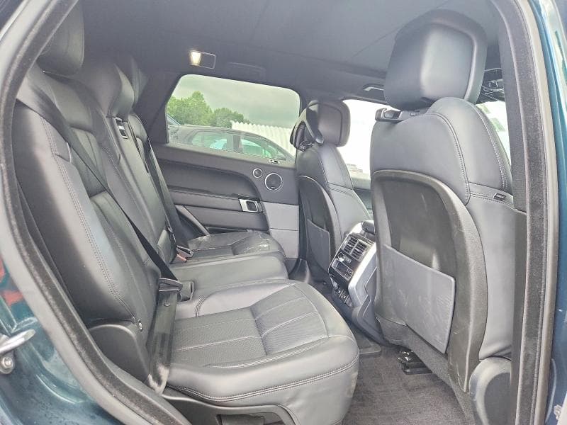 2020 LAND ROVER RANGE ROVER SPORT HSE 11