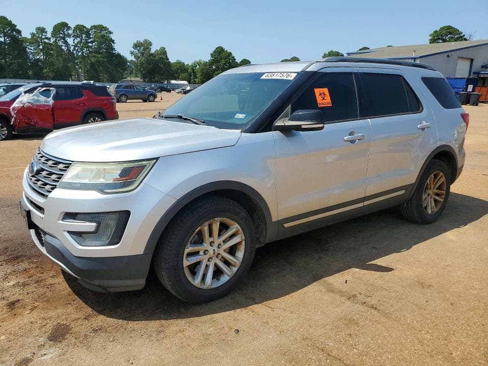 2017 FORD EXPLORER XLT - 1