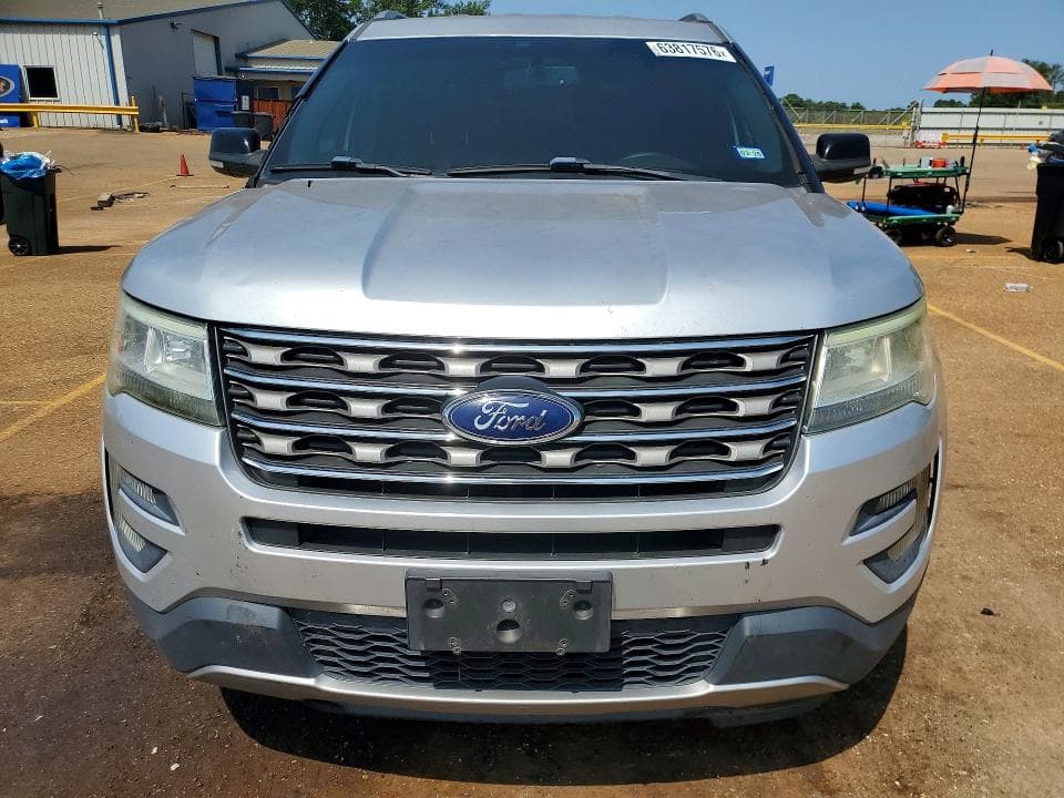 2017 FORD EXPLORER XLT 5