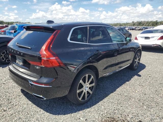 2021 VOLVO XC60 T5 INSCRIPTION 3