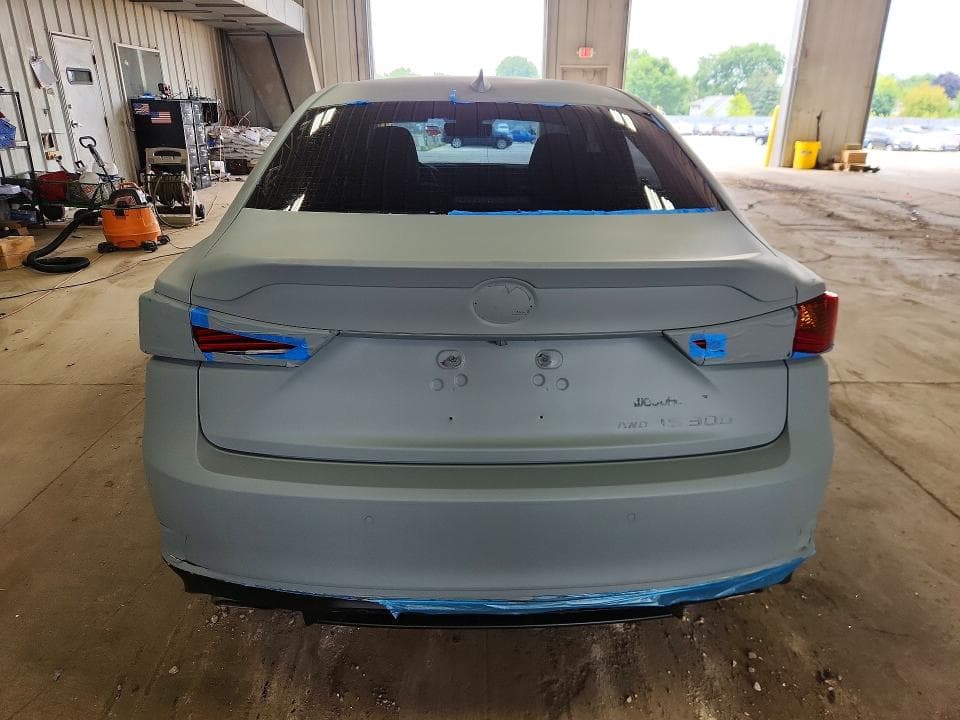 2020 LEXUS IS 300 F SPORT 6