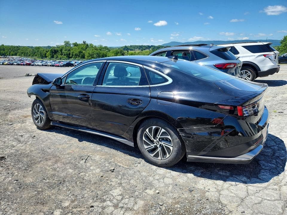 2026 HYUNDAI SONATA HYBRID BLUE 2