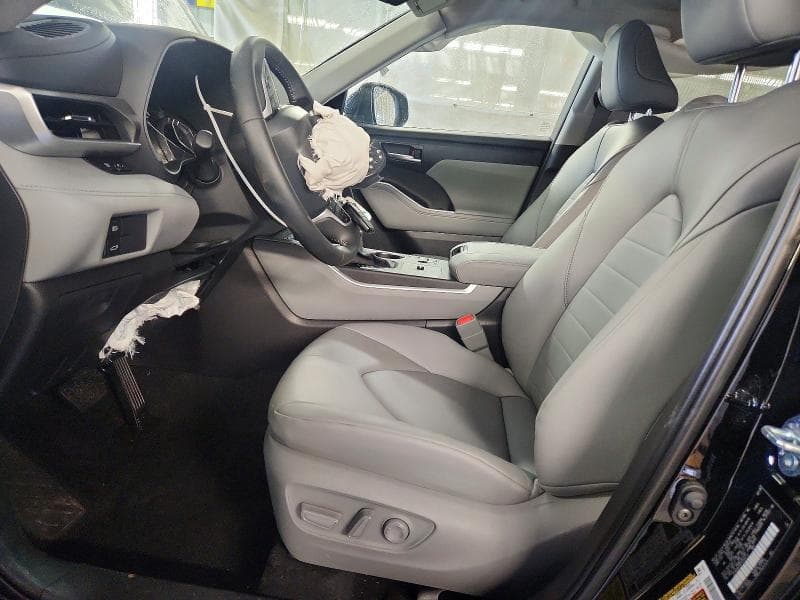 2026 TOYOTA HIGHLANDER HYBRID XLE 7