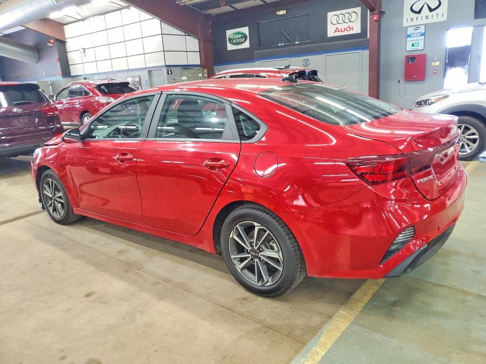 2023 KIA FORTE LXS 2