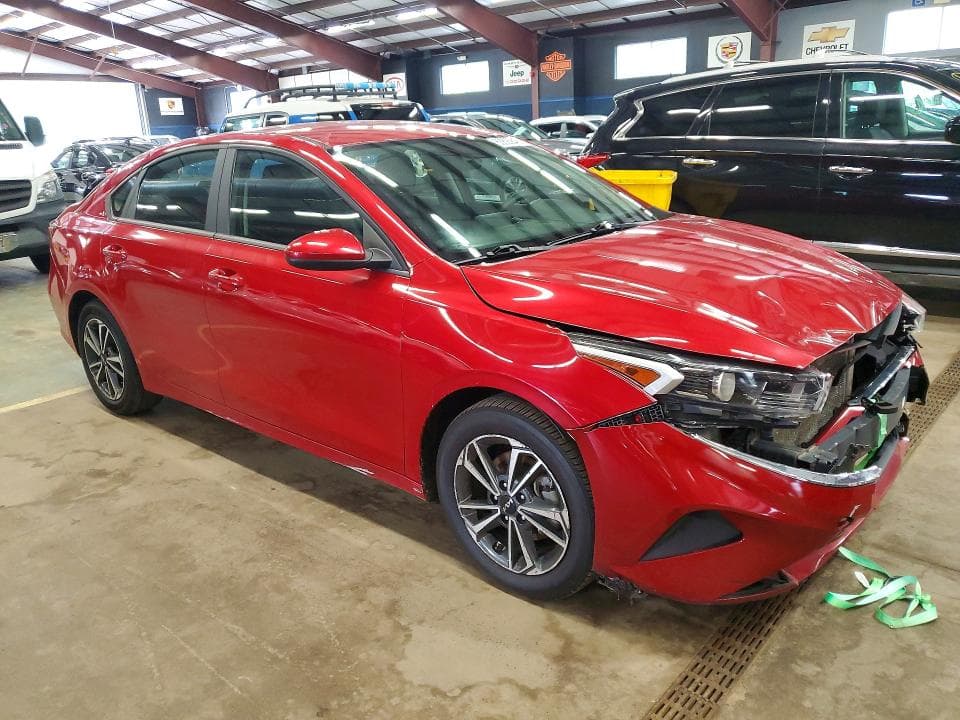 2023 KIA FORTE LXS 4