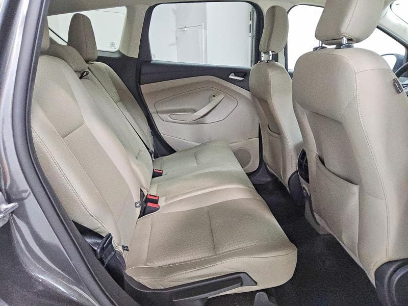 2019 FORD ESCAPE SE 11
