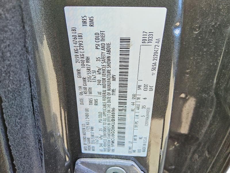 2019 FORD ESCAPE SE 13