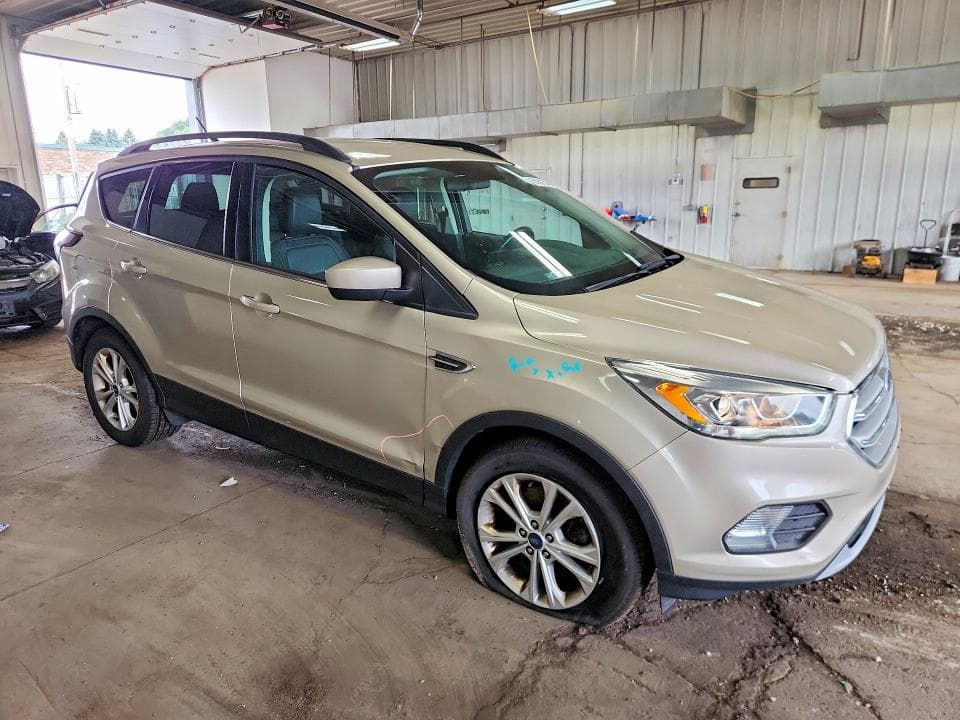 2018 FORD ESCAPE SEL 4