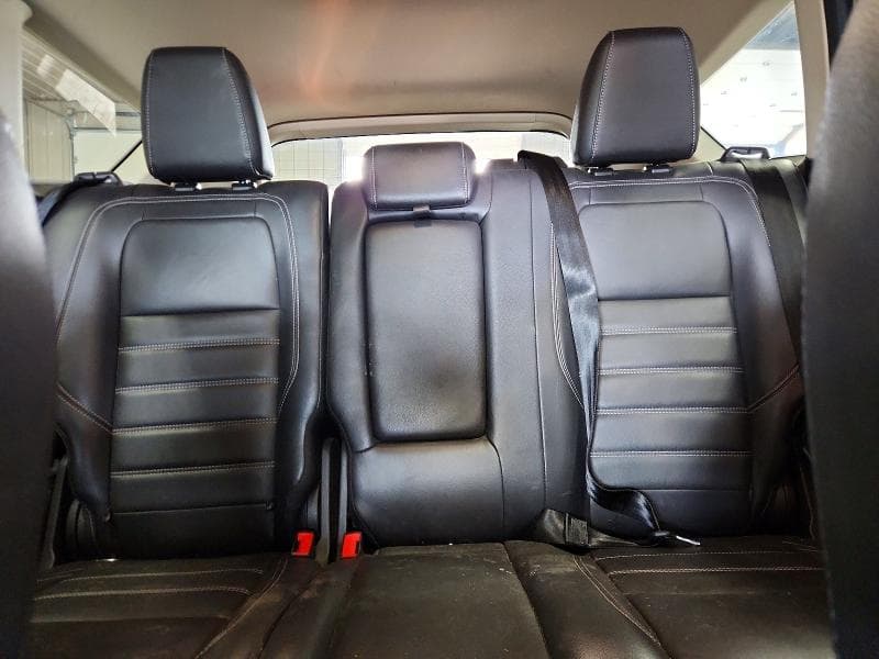 2018 FORD ESCAPE SEL 10