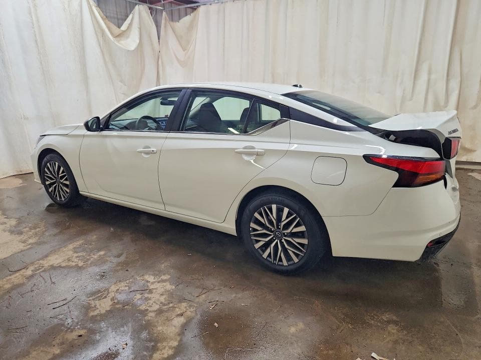 2026 NISSAN ALTIMA SV 2