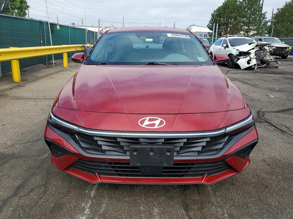 2024 HYUNDAI ELANTRA SEL 5