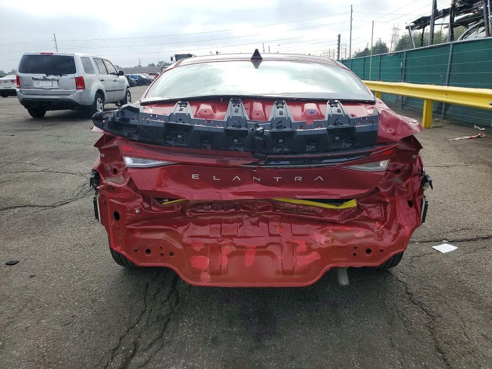 2024 HYUNDAI ELANTRA SEL 6