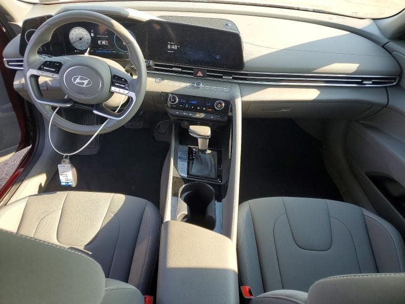 2024 HYUNDAI ELANTRA SEL 8