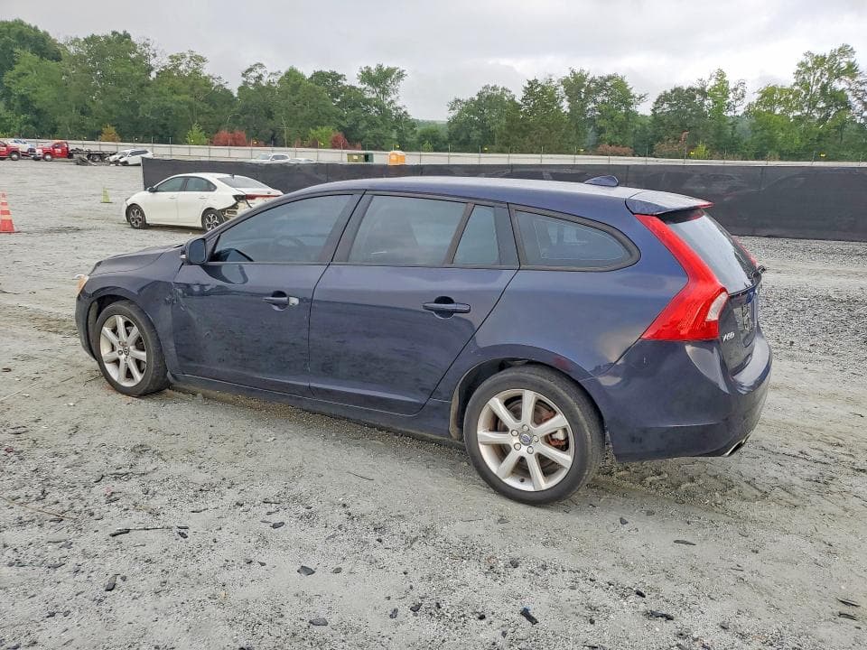 2017 VOLVO V60 T5 2