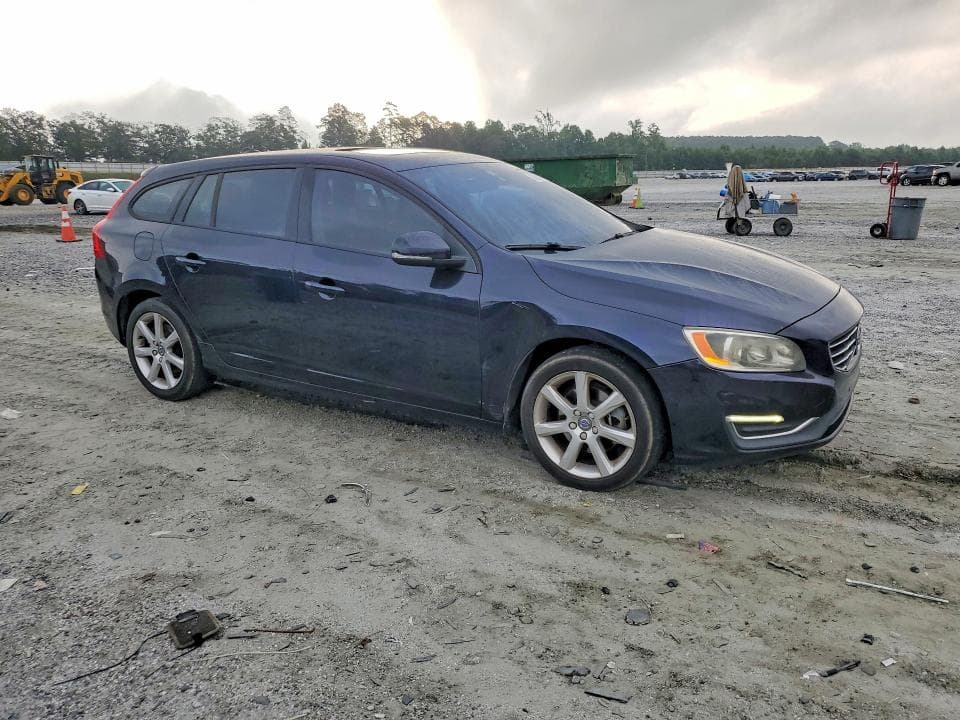 2017 VOLVO V60 T5 4