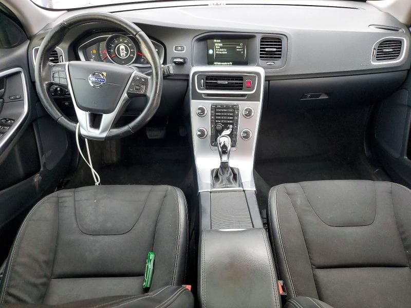 2017 VOLVO V60 T5 8