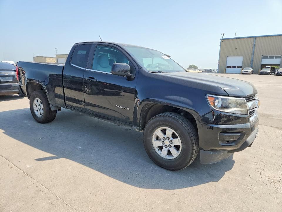 2017 CHEVROLET COLORADO 4
