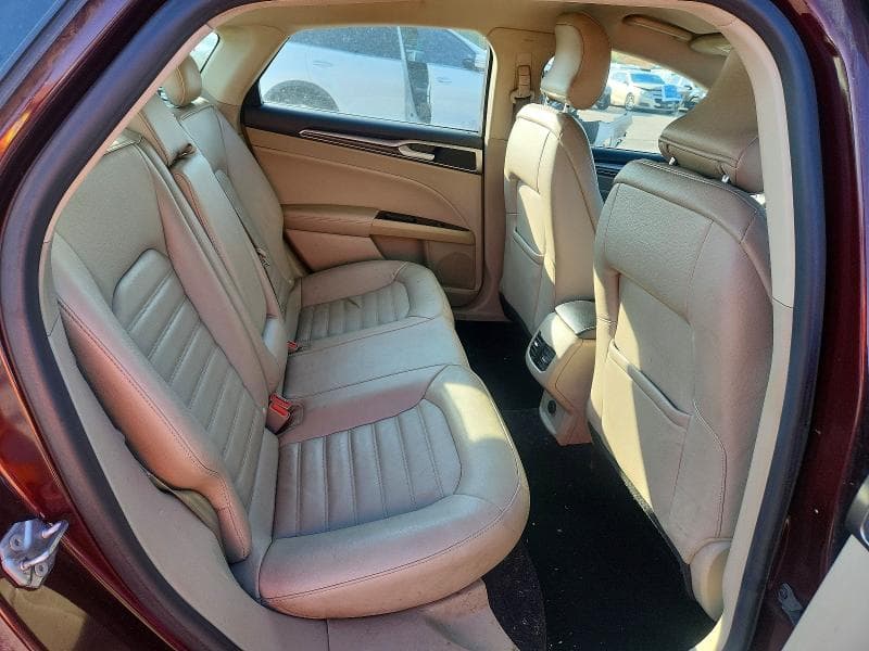 2017 FORD FUSION SE 10