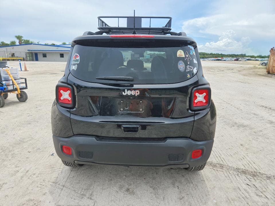 2019 JEEP RENEGADE LATITUDE 6
