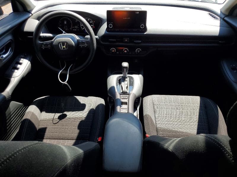 2025 HONDA HR-V LX 8