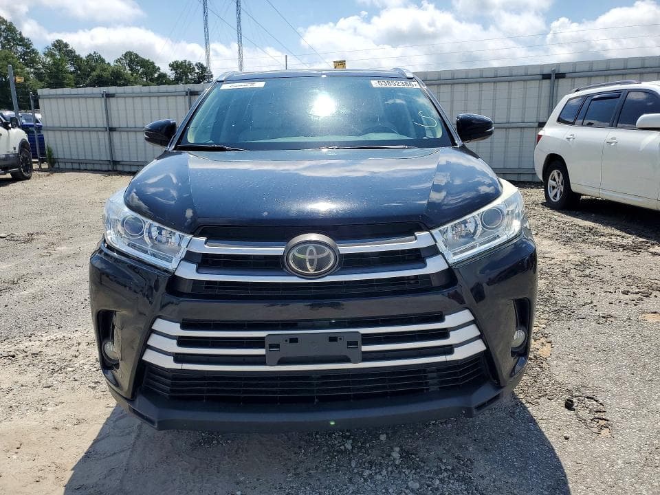 2018 TOYOTA HIGHLANDER XLE 5