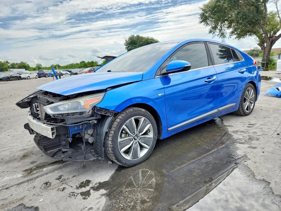 2017 HYUNDAI IONIQ LIMITED - 1