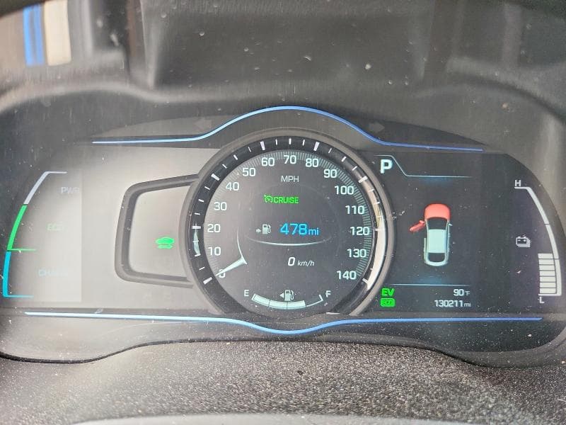 2017 HYUNDAI IONIQ LIMITED 9
