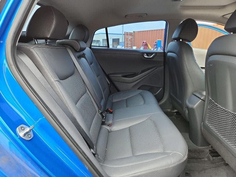 2017 HYUNDAI IONIQ LIMITED 10