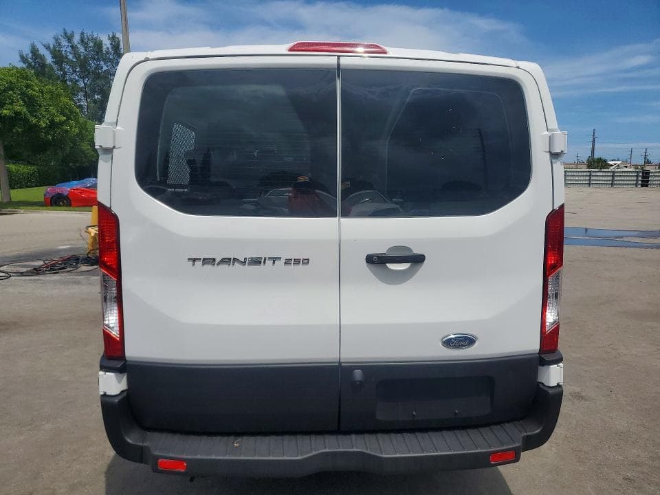 2022 FORD TRANSIT T-350 6