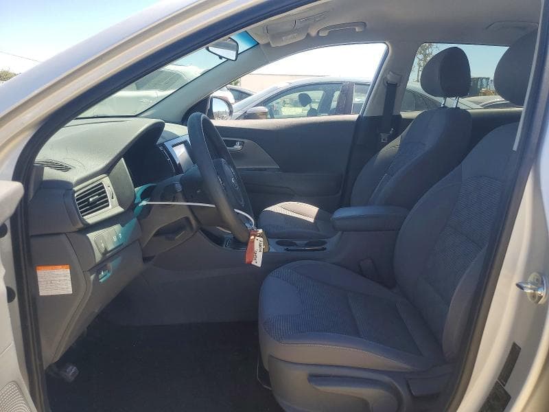 2019 KIA NIRO LX 7