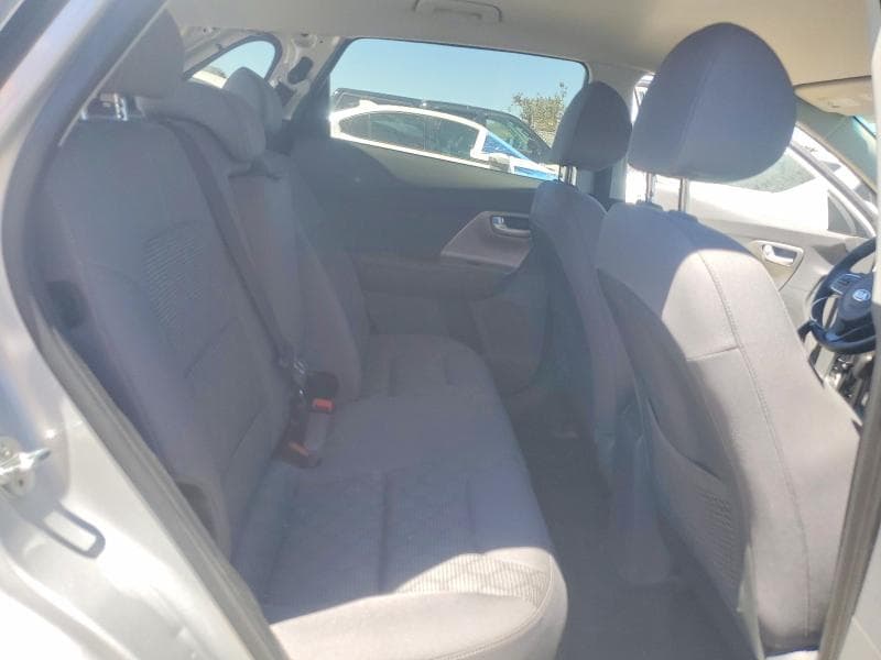 2019 KIA NIRO LX 10