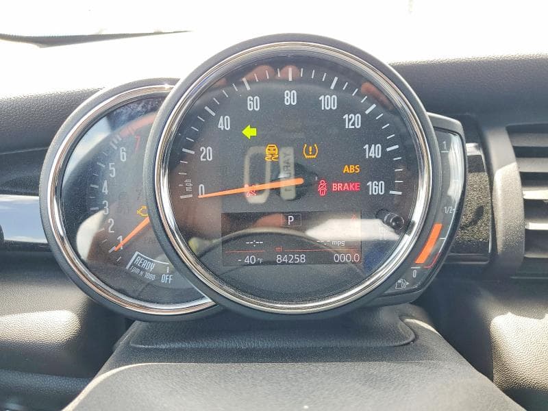 2019 MINI COOPER 9
