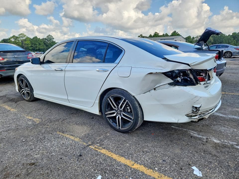 2017 HONDA ACCORD SPORT 2