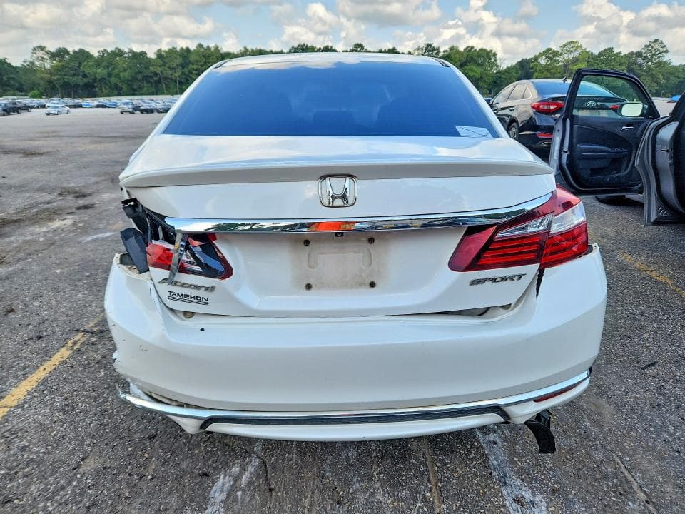 2017 HONDA ACCORD SPORT 6