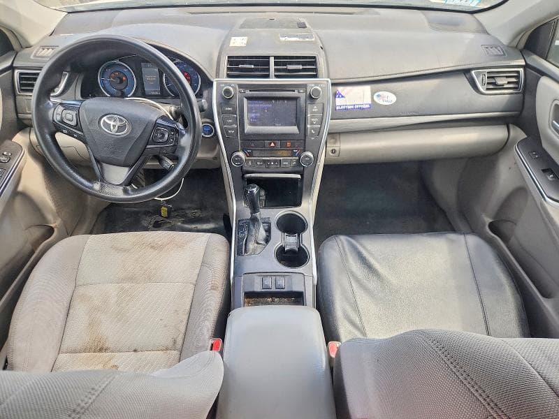 2017 TOYOTA CAMRY HYBRID LE 8