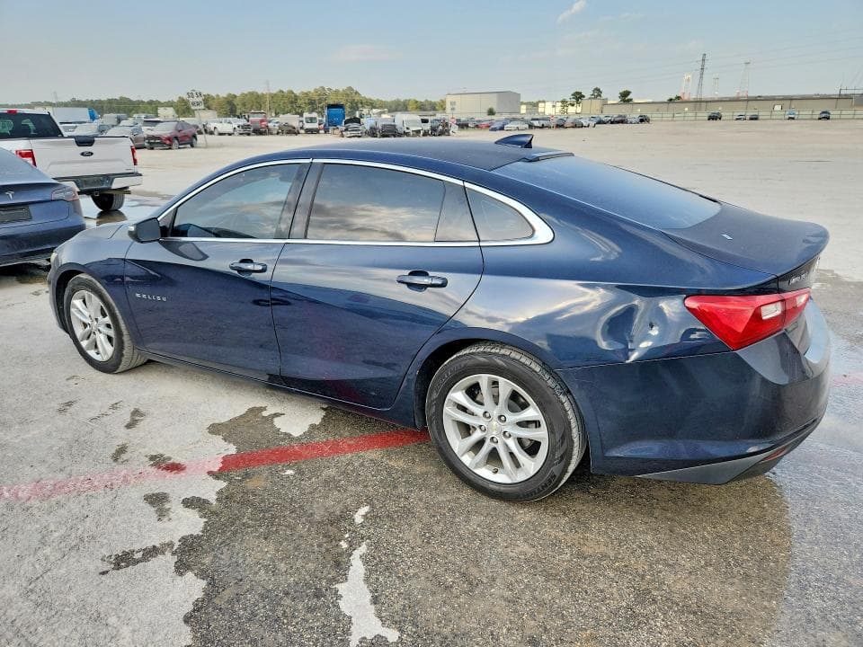 2017 CHEVROLET MALIBU LT 2