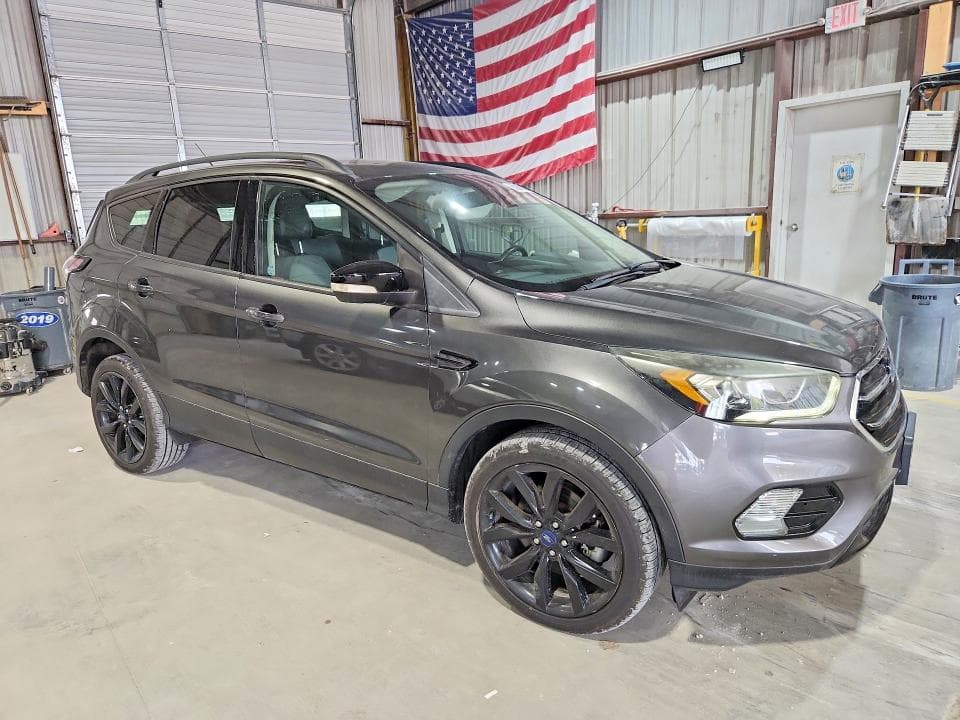 2017 FORD ESCAPE TITANIUM 4