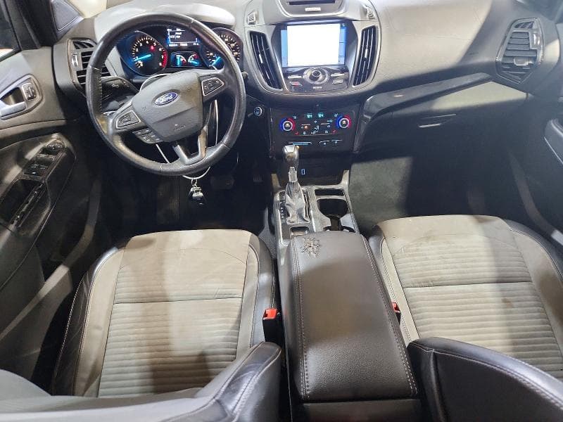 2017 FORD ESCAPE TITANIUM 8