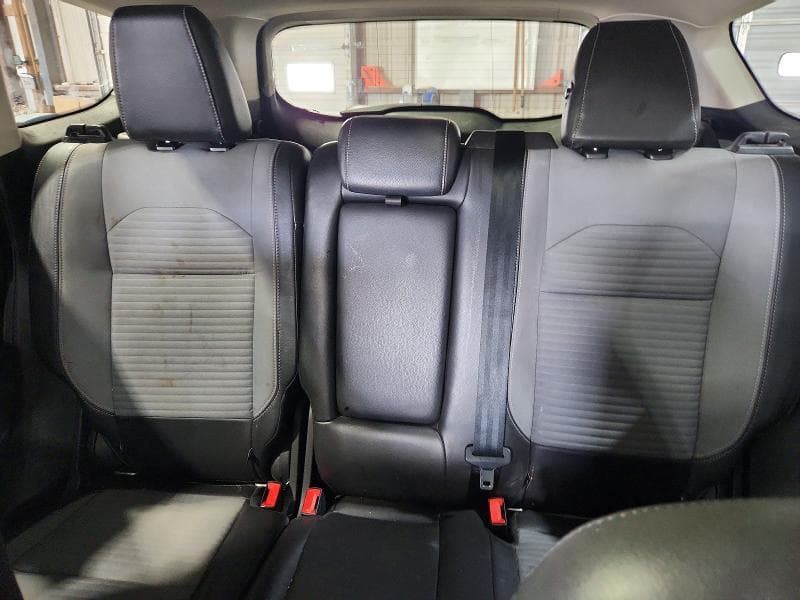 2017 FORD ESCAPE TITANIUM 10